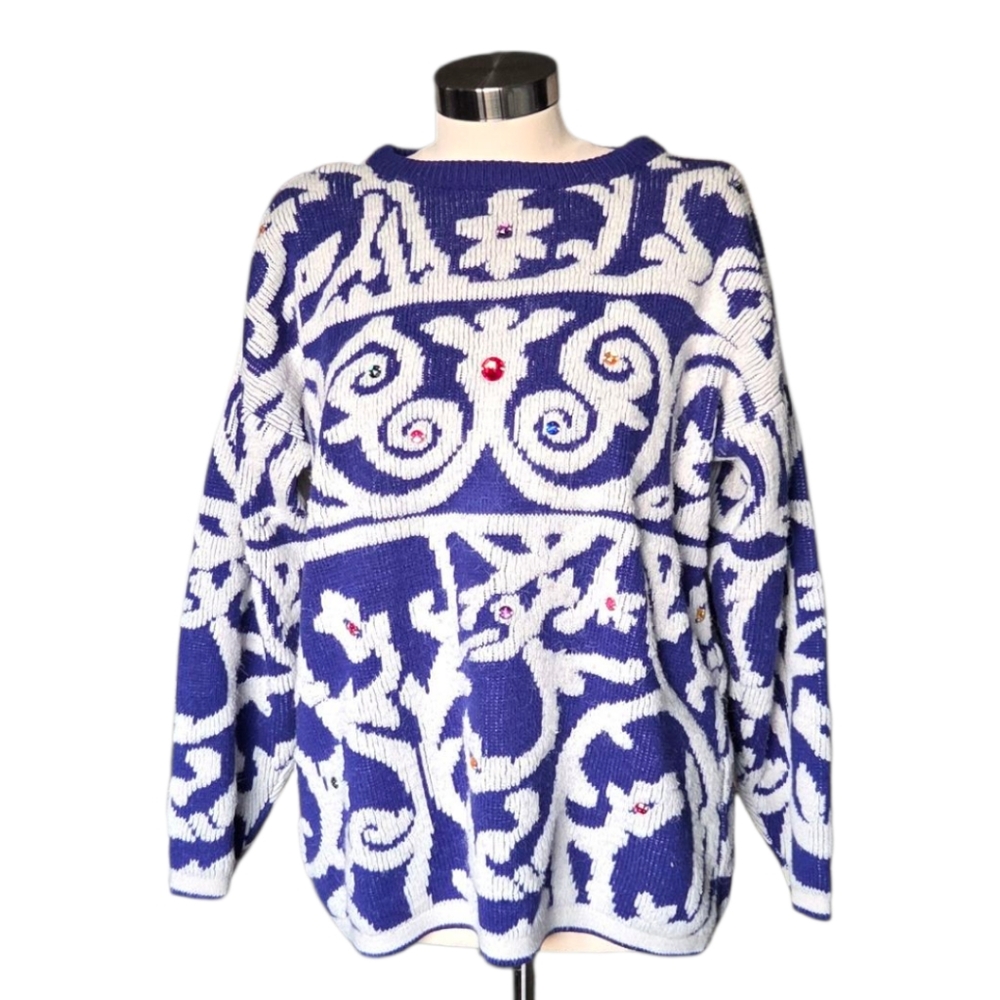Country Concepts Blue and White Patterned Sweater